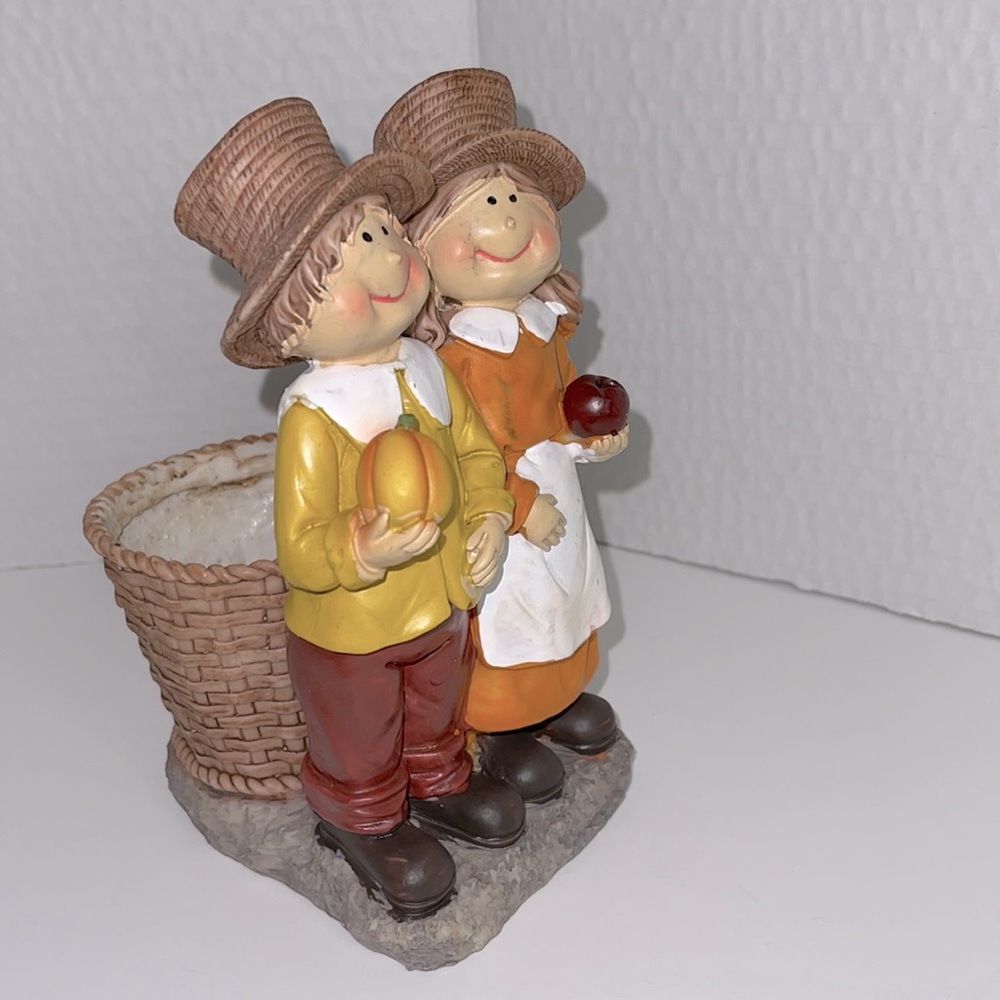 Pilgrim Autumn Planter, Size Small